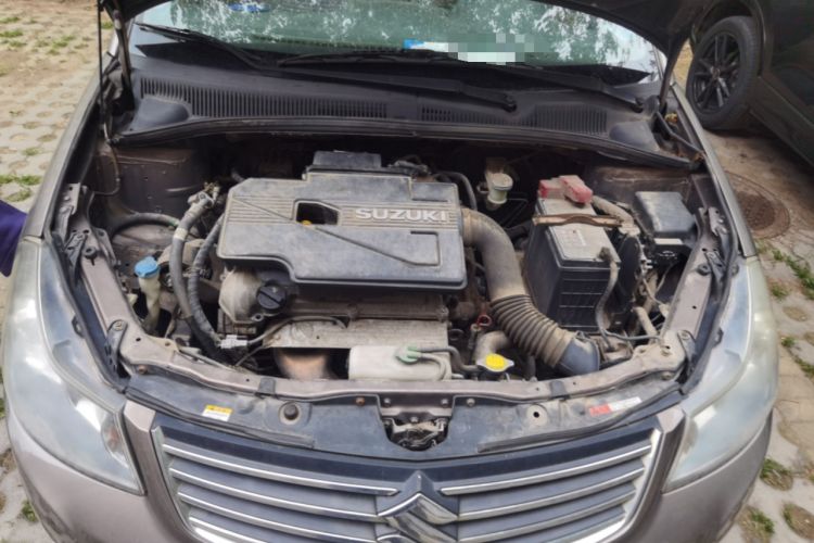 Used Suzuki SX4 S-Cross 2011 1.6L Automatic Luxury Version Engine Bay