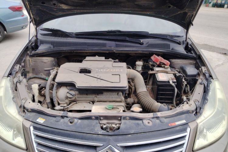 Used Suzuki SX4 S-Cross 2011 1.6L Manual Comfort Version Engine Bay