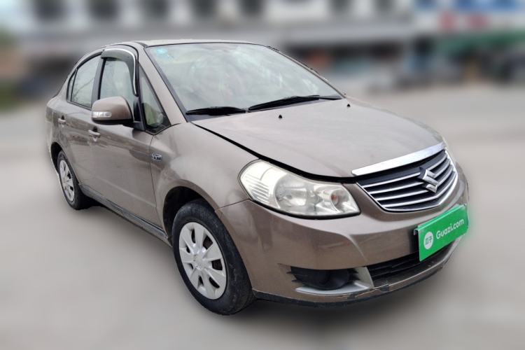Used Suzuki SX4 S-Cross 2011 1.6L Manual Comfort Version Front Right 45 Deg