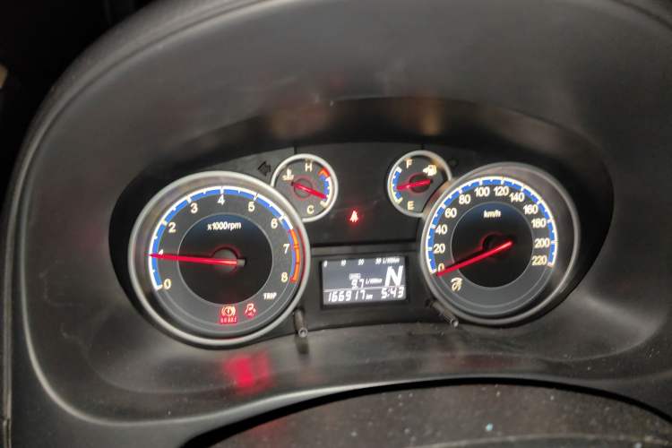 Used Suzuki SX4 S-Cross 2011 1.6L Automatic Comfort Edition Instrument Cluster