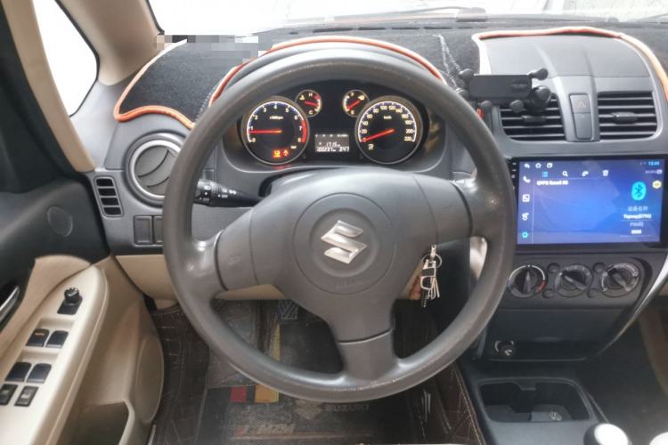Used Suzuki SX4 S-Cross 2011 1.6L Manual Comfort Version Steering Wheel