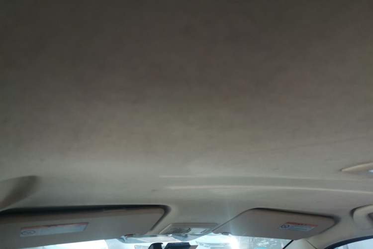 Used Suzuki SX4 S-Cross 2011 1.6L Manual Comfort Version Headliner