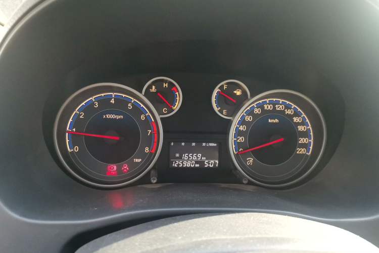 Used Suzuki SX4 S-Cross 2011 1.6L Manual Comfort Version Instrument Cluster