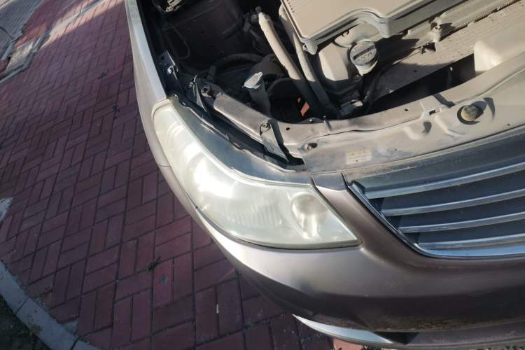 Used Suzuki SX4 S-Cross 2011 1.6L Manual Comfort Version Right Front Headlight
