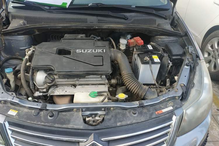 Used Suzuki SX4 S-Cross 2011 1.6L Manual Luxury Model Engine Bay Left