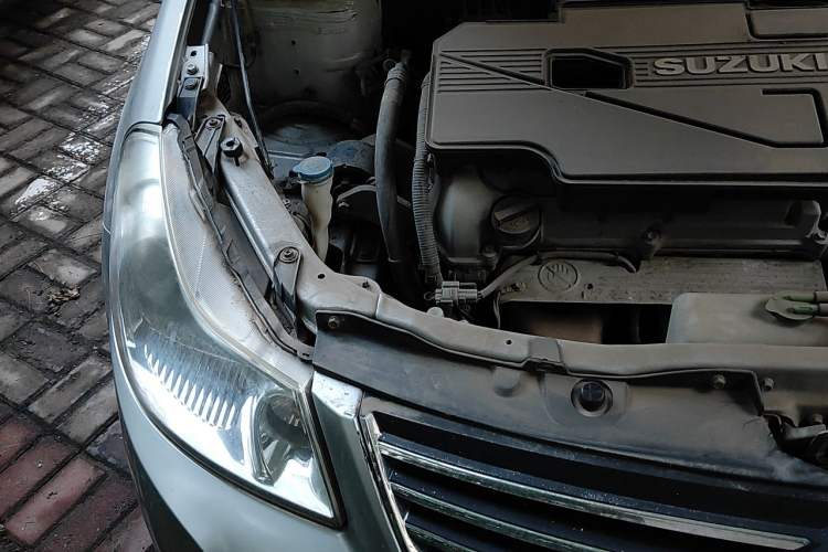 Used Suzuki SX4 S-Cross 2011 1.6L Manual Comfort Version Engine Bay Right