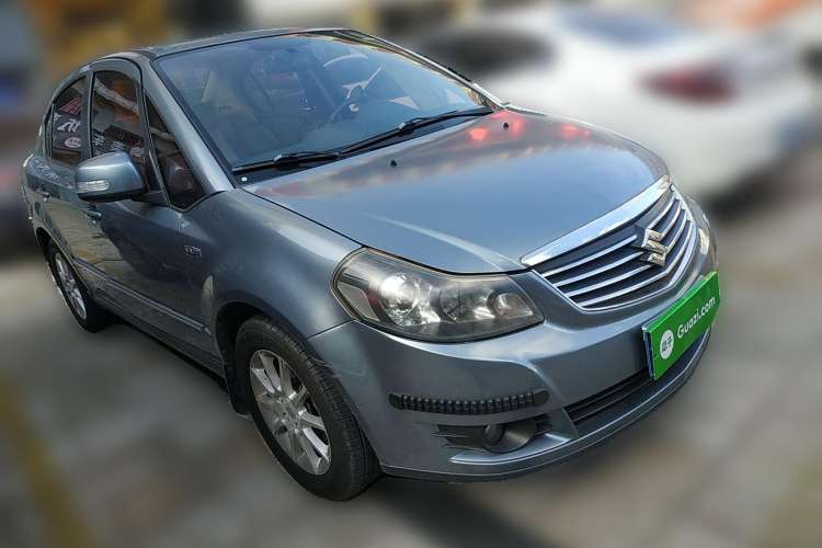 Used Suzuki SX4 S-Cross 2011 1.6L Manual Luxury Model Front Right 45 Deg