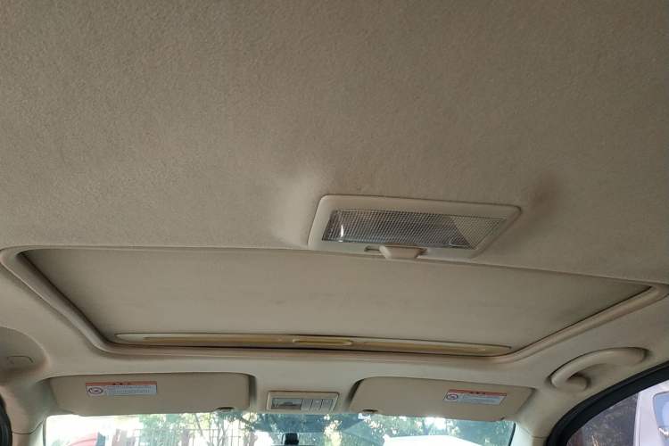Used Suzuki SX4 S-Cross 2011 1.6L Manual Luxury Model Headliner