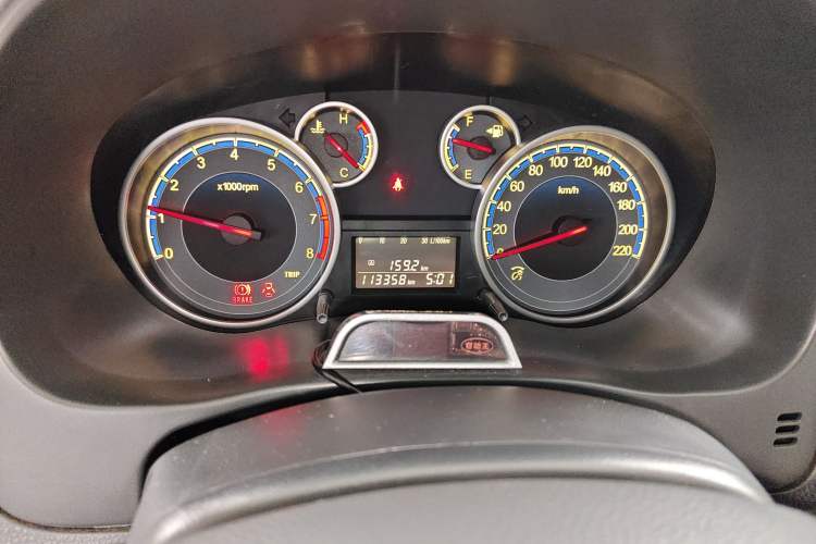 Used Suzuki SX4 S-Cross 2011 1.6L Manual Comfort Version Odometer Close Up