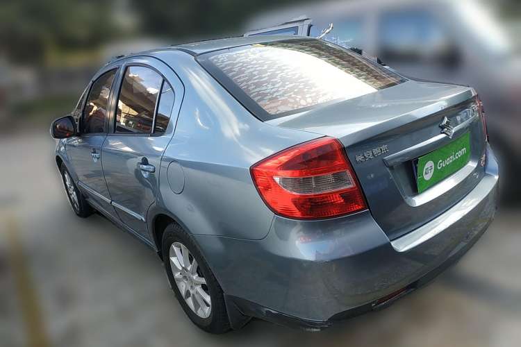 Used Suzuki SX4 S-Cross 2011 1.6L Manual Luxury Model Rear Left 45 Deg