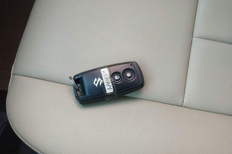 Used Suzuki SX4 S-Cross 2011 1.6L Manual Luxury Model Vehicle Key