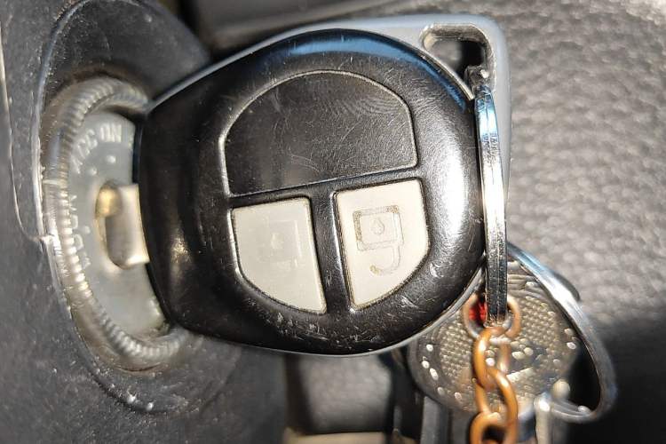 Used Suzuki SX4 S-Cross 2011 1.6L Manual Comfort Version Vehicle Key