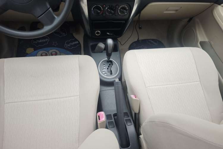 Used Suzuki SX4 S-Cross 2011 1.6L Automatic Comfort Edition Interior 7
