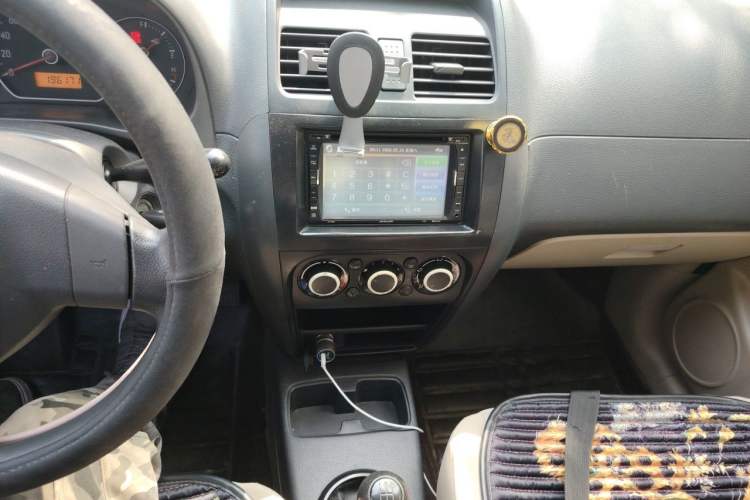 Used Suzuki SX4 S-Cross 2012 1.6L Manual - Practical Upgraded Version Audio And AC Panel