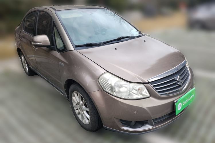 Used Suzuki SX4 S-Cross 2012 1.6L Manual Comfort Model Front Right 45 Deg