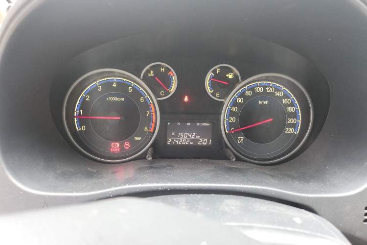 Used Suzuki SX4 S-Cross 2012 1.6L Manual Comfort Model Instrument Cluster
