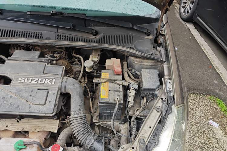 Used Suzuki SX4 S-Cross 2012 1.6L Automatic Comfort Edition Engine Bay Left