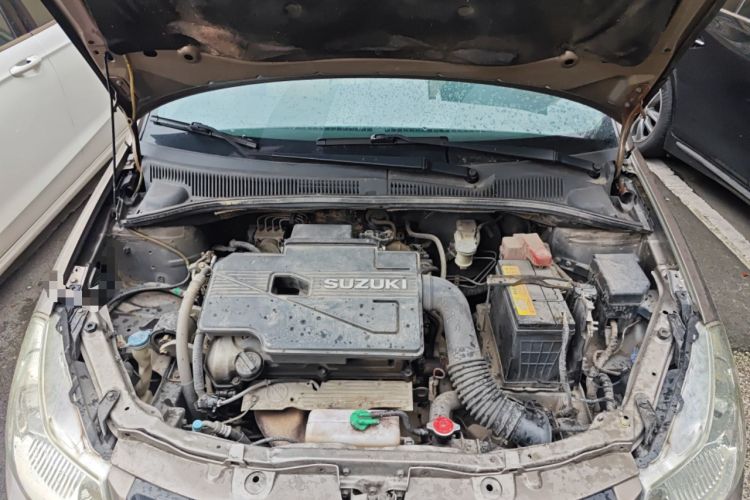 Used Suzuki SX4 S-Cross 2012 1.6L Automatic Comfort Edition Engine Bay