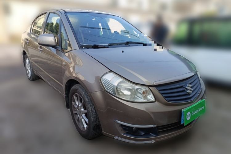 Used Suzuki SX4 S-Cross 2012 1.6L Manual - Practical Upgraded Version Front Right 45 Deg