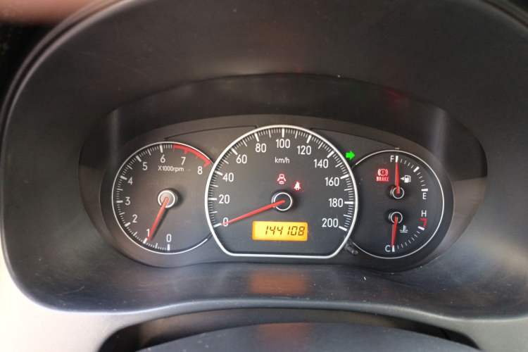 Used Suzuki SX4 S-Cross 2012 1.6L Manual - Practical Upgraded Version Instrument Cluster