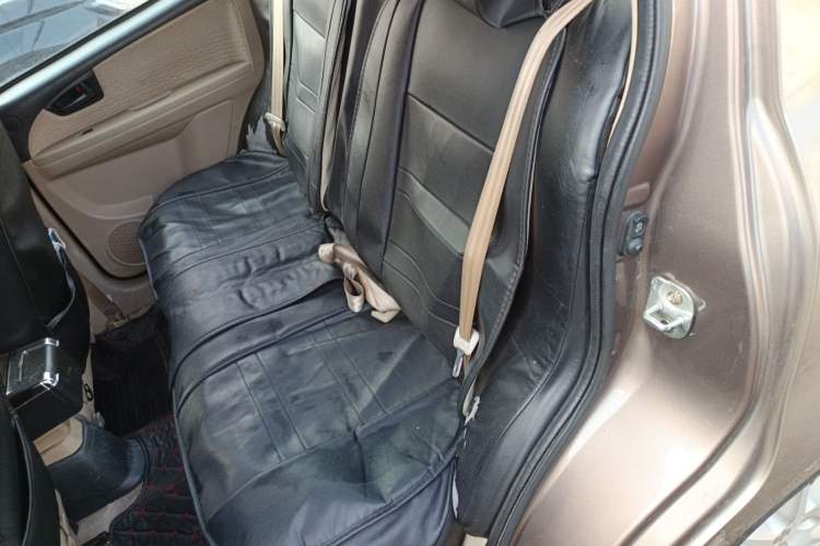 Used Suzuki SX4 S-Cross 2012 1.6L Manual - Practical Upgraded Version Left Rear Seat