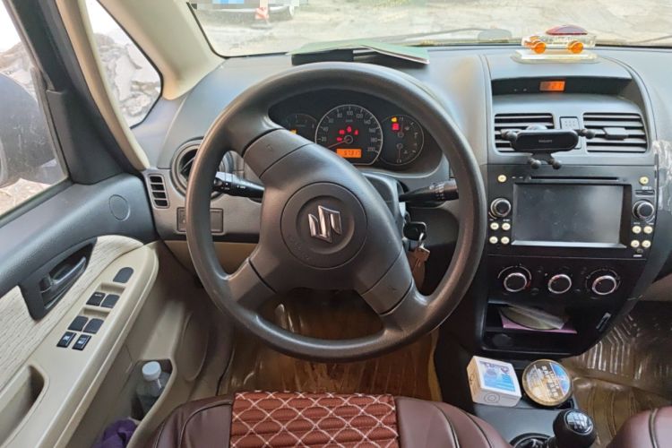 Used Suzuki SX4 S-Cross 2012 1.6L Manual - Practical Upgraded Version Steering Wheel