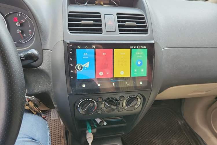 Used Suzuki SX4 S-Cross 2012 1.6L Automatic Practical Upgrade Edition Audio And AC Panel