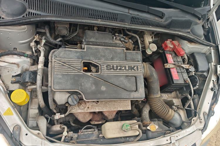 Used Suzuki SX4 S-Cross 2012 1.6L Automatic Practical Upgrade Edition Engine Bay