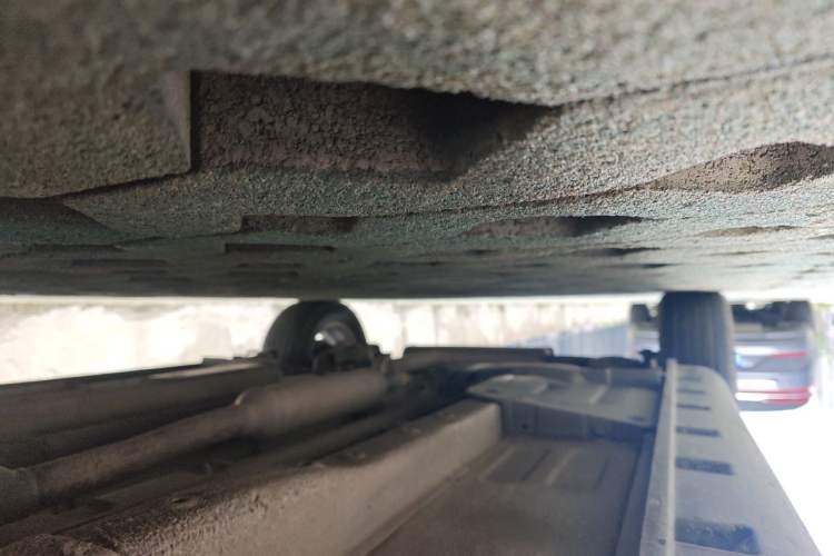 Used Suzuki SX4 S-Cross 2012 1.6L Manual Comfort Model Chassis Front Right