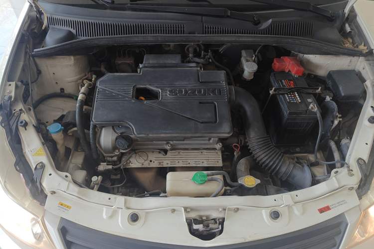 Used Suzuki SX4 S-Cross 2012 1.6L Automatic Practical Upgrade Edition Engine Bay