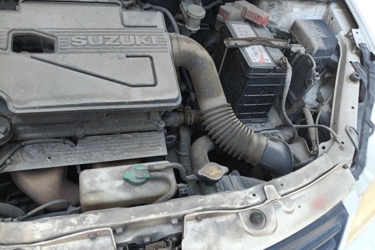 Used Suzuki SX4 S-Cross 2012 1.6L Manual - Practical Upgraded Version Engine Bay Left