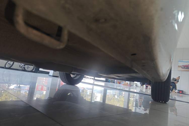 Used Suzuki SX4 S-Cross 2012 1.6L Automatic Practical Upgrade Edition Left Side Sill