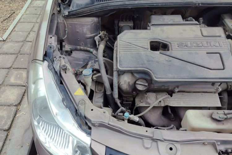 Used Suzuki SX4 S-Cross 2012 1.6L Manual - Practical Upgraded Version Engine Bay Right