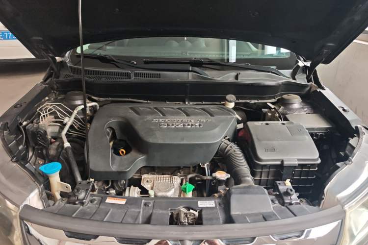Used Suzuki Vitara 2016 1.4T Automatic Two-Wheel Drive Luxury Version Engine Bay