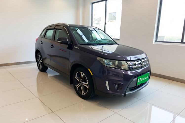 Used Suzuki Vitara 2016 1.4T Automatic Two-Wheel Drive Luxury Version Front Right 45 Deg