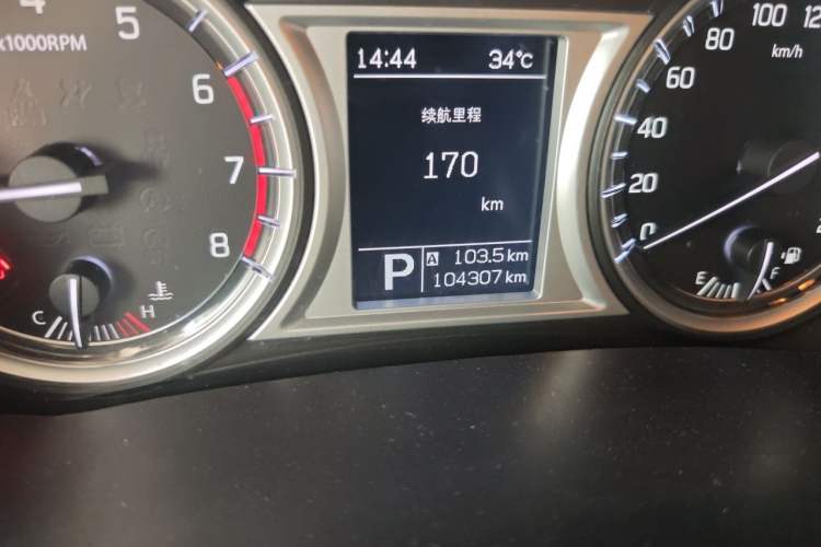Used Suzuki Vitara 2016 1.4T Automatic Two-Wheel Drive Luxury Version Odometer Close Up