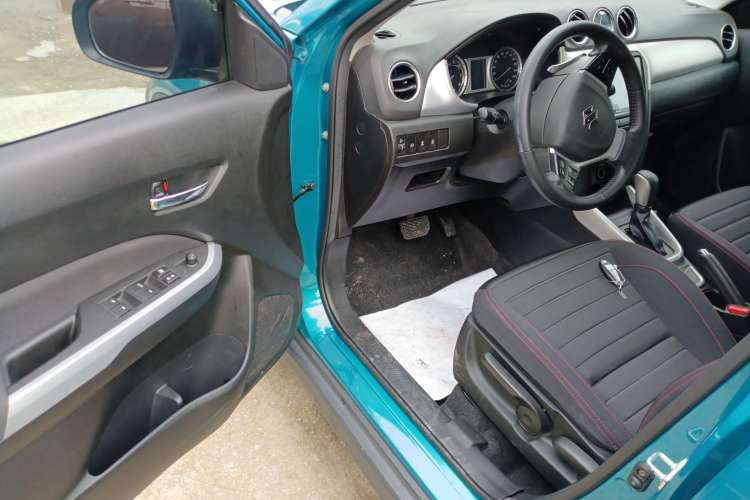 Used Suzuki Vitara 2016 1.4T Automatic Two-Wheel Drive Elite Model Driver Seat