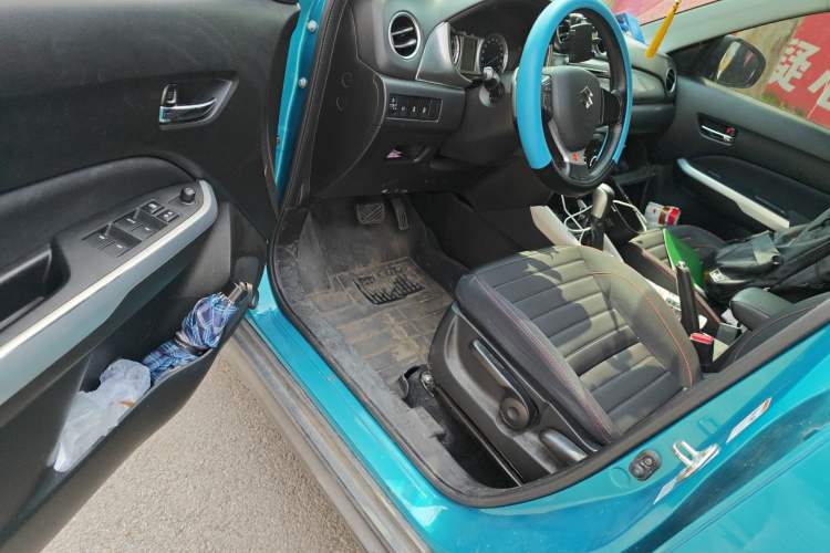 Used Suzuki Vitara 2016 1.4T Automatic Two-Wheel Drive Elite Model Driver Seat