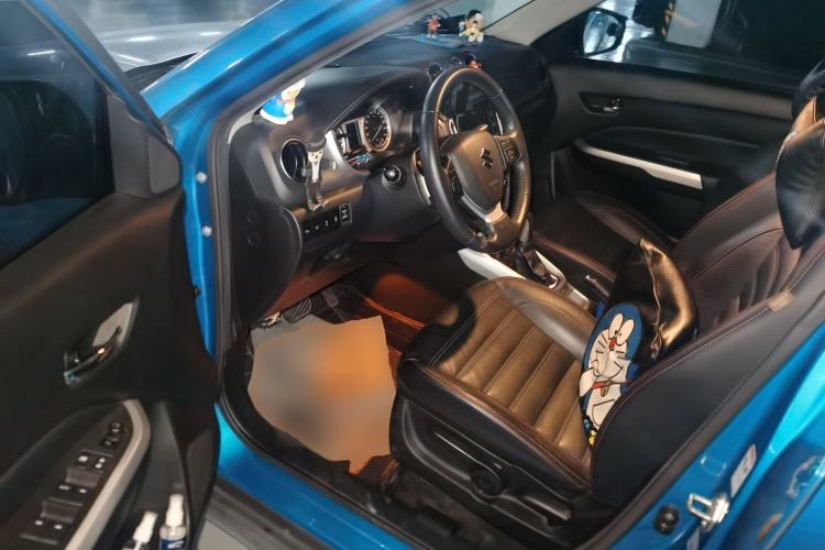 Used Suzuki Vitara 2016 1.4T Automatic Two-Wheel Drive Luxury Version Driver Seat