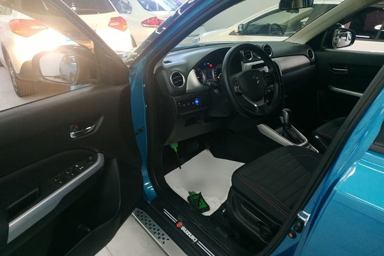 Used Suzuki Vitara 2016 1.4T Automatic Two-Wheel Drive Elite Model Driver Seat