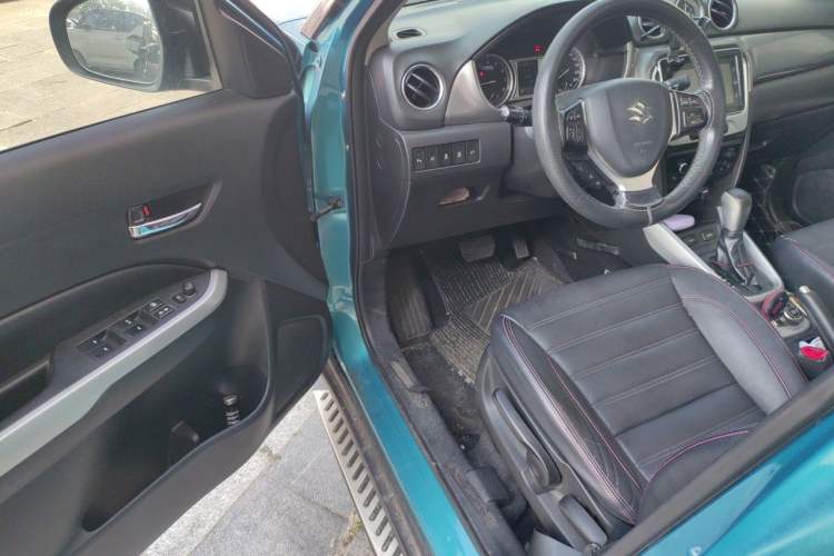 Used Suzuki Vitara 2016 1.4T Automatic All-Wheel Drive Leading Version Driver Seat