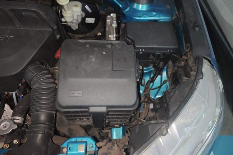 Used Suzuki Vitara 2016 1.4T Automatic All-Wheel Drive Leading Version Engine Bay Left
