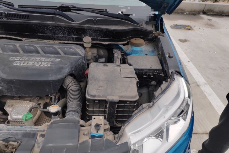 Used Suzuki Vitara 2016 1.4T Automatic Two-Wheel Drive Elite Model Engine Bay Left