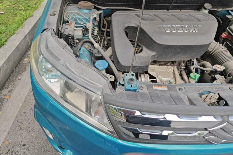 Used Suzuki Vitara 2016 1.4T Automatic 4x4 Flagship Model Engine Bay Right