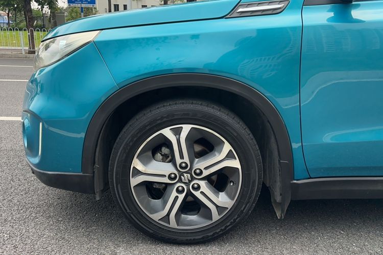 Used Suzuki Vitara 2016 1.4T Automatic Two-Wheel Drive Luxury Version Exterior 3
