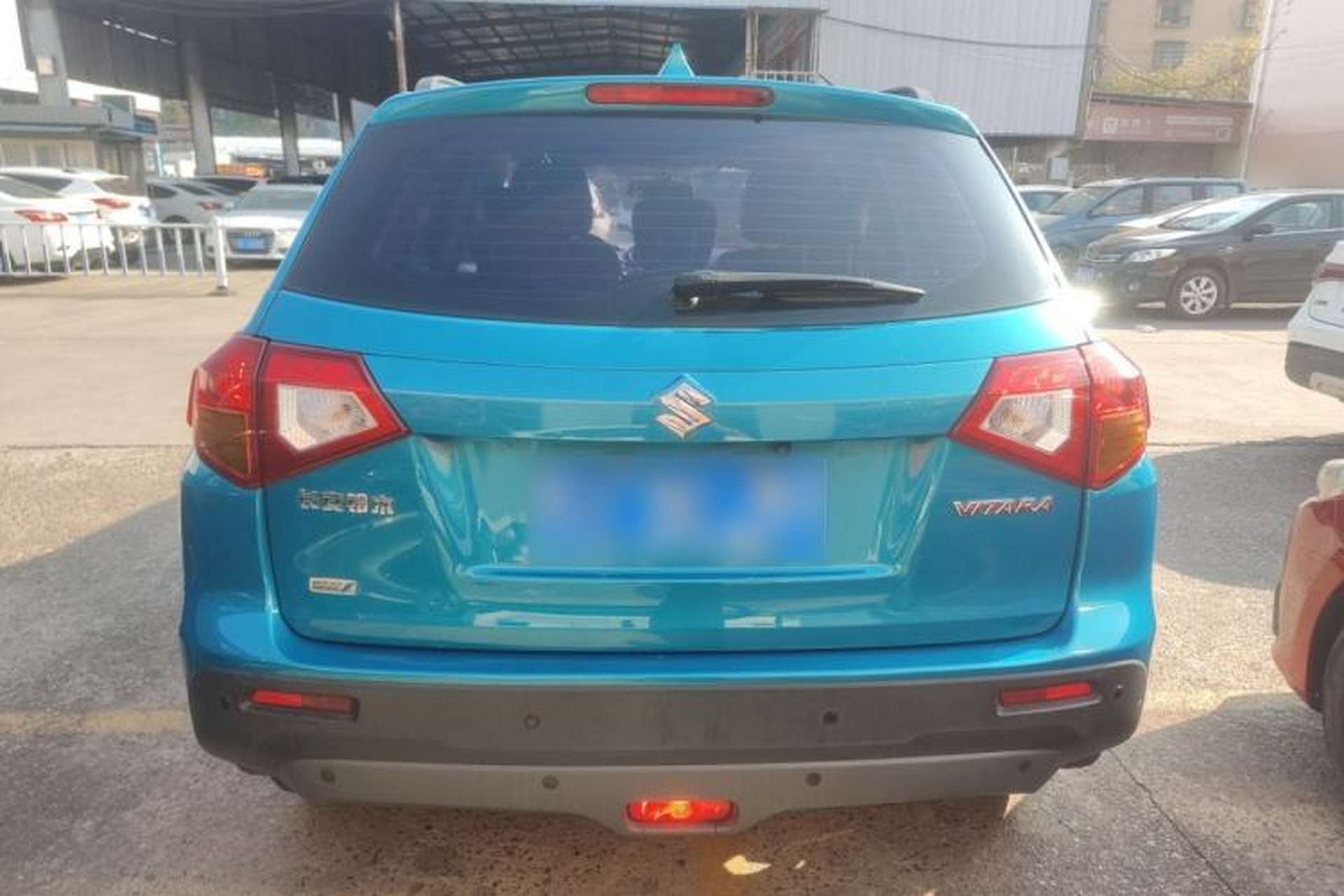 Used Suzuki Vitara 2016 1.6L Manual Two-Wheel Drive Entry-Level Trim Exterior 4