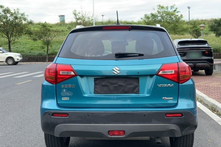 Used Suzuki Vitara 2016 1.4T Automatic Two-Wheel Drive Luxury Version Exterior 4