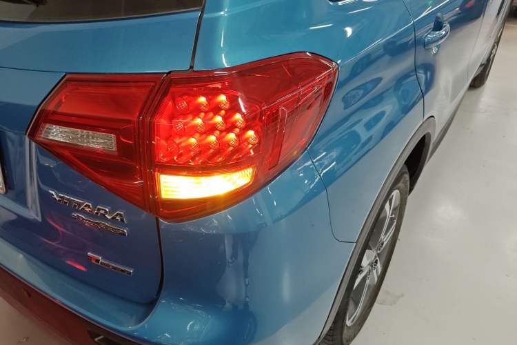 Used Suzuki Vitara 2016 1.4T Automatic 4x4 Flagship Model Exterior 6