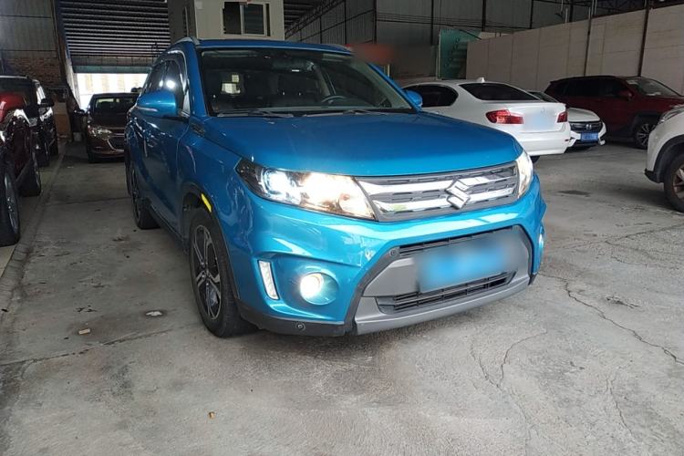 Used Suzuki Vitara 2016 1.4T Automatic Two-Wheel Drive Luxury Version Front Right 45 Deg