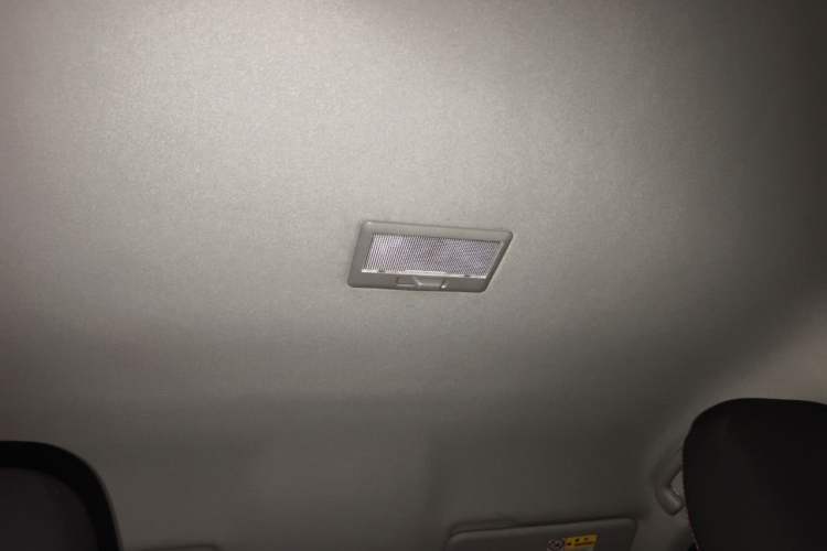 Used Suzuki Vitara 2016 1.6L Manual Two-Wheel Drive Entry-Level Trim Headliner